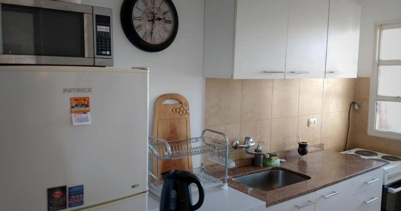 Apartmán Depto 2 Ambientes Muy Luminoso Con Wifi Y Vista A La Plaza Buenos Aires Exteriér fotografie