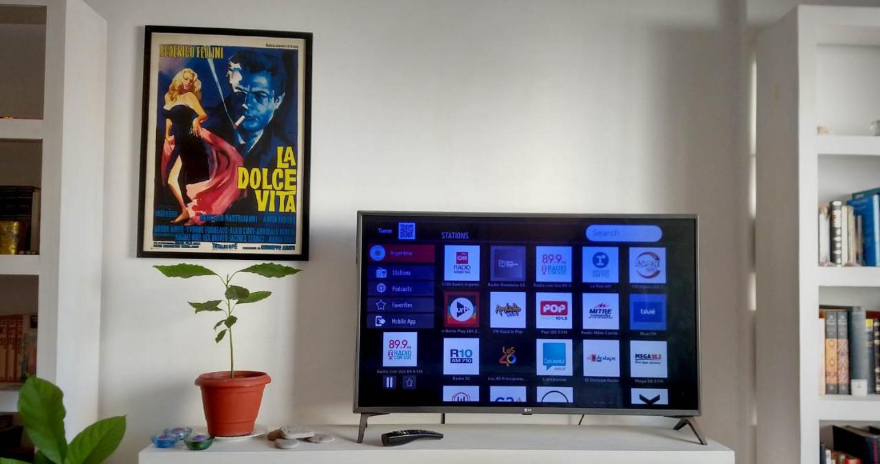 Apartmán Depto 2 Ambientes Muy Luminoso Con Wifi Y Vista A La Plaza Buenos Aires Exteriér fotografie